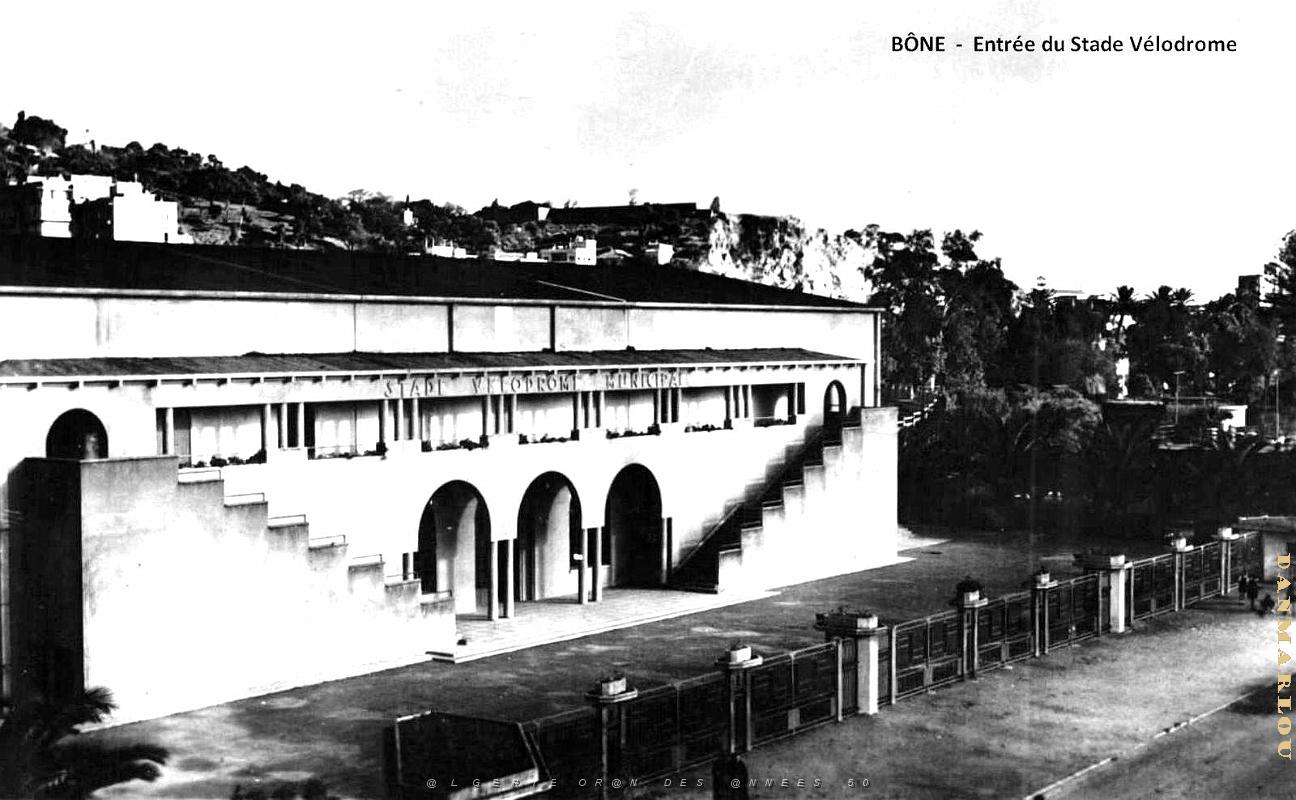 Bone - Entree du Stade Velodrome municipal.jpg